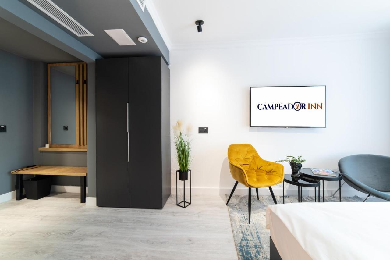 Campeador Inn كلوج-نابوكا المظهر الخارجي الصورة